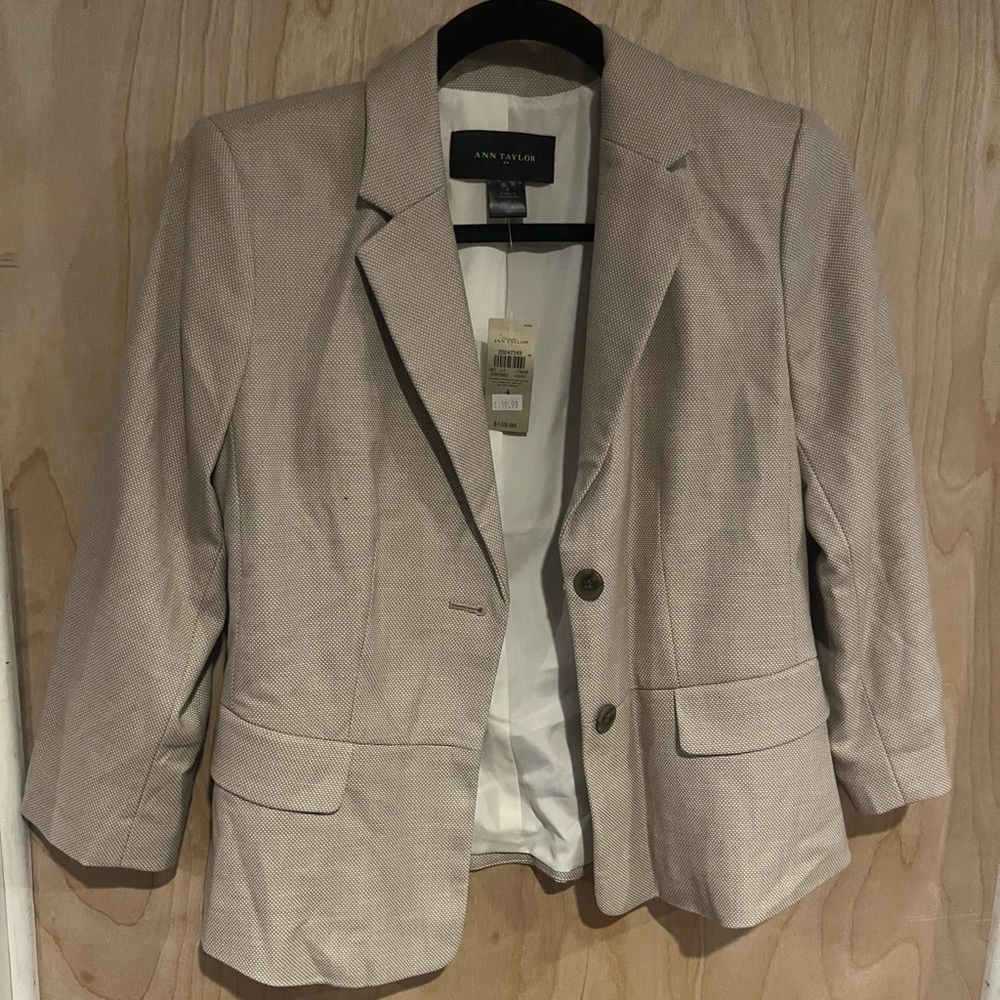 NWT Ann Taylor Tan Lightweight Skirt Suit